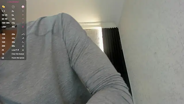 DominicSccott online show from 10.08.25