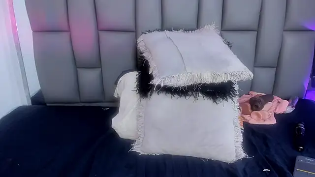  MiaBrown  online show from 03.19.25