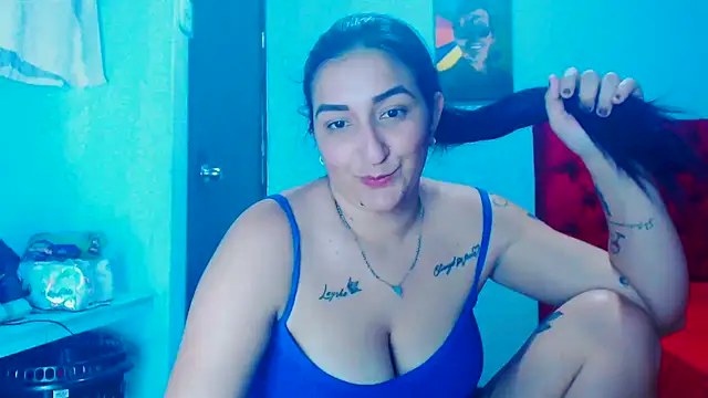 Snapshot of liz_dirty chatting on 01.26.25 liz dirty online show from 01.26.25