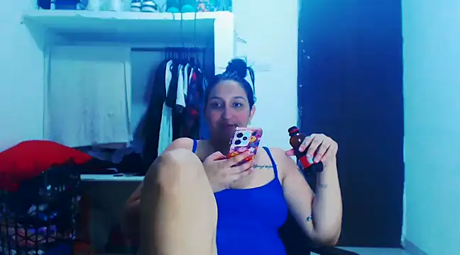 Snapshot of liz_dirty chatting on 02.21.25 liz dirty online show from 02.21.25