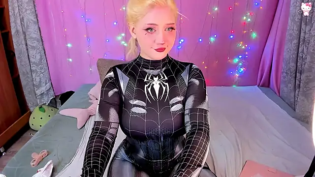 LucySugarMilk online show from 01.04.25