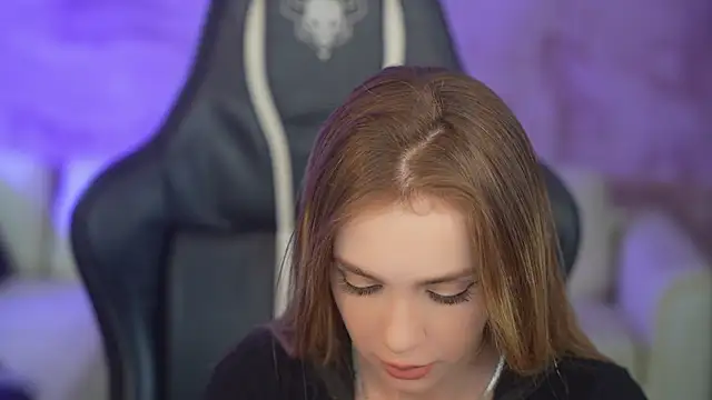 Anabelka054 online show from 10.21.25