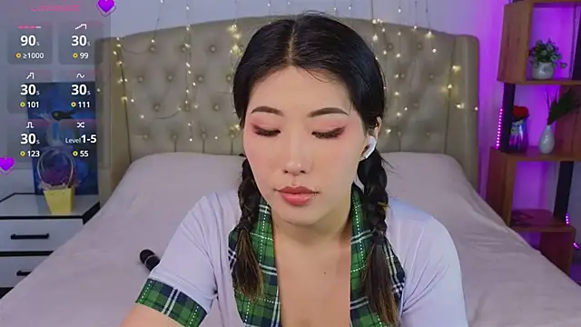 Snapshot of Wendy__Hills chatting on 01.28.25 Wendy Hills online show from 01.28.25