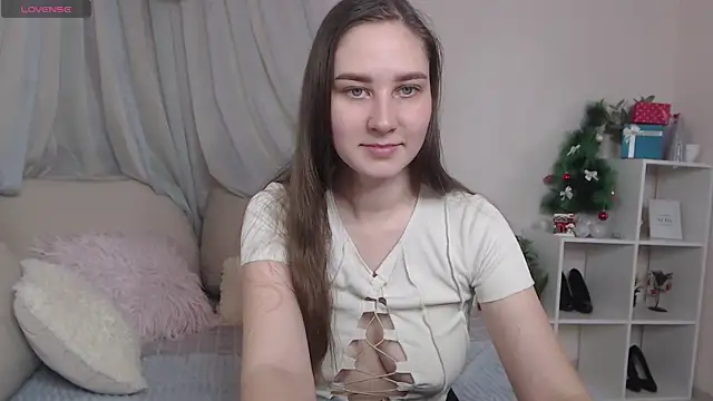 Snapshot of MollyBrams chatting on 12.08.24 MollyBrams online show from 12.08.24