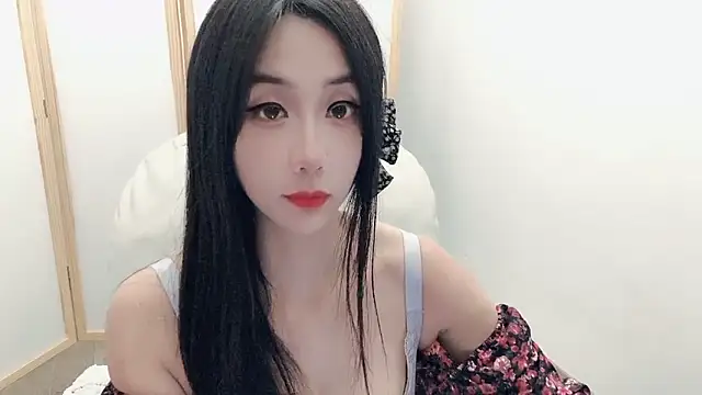 Snapshot of Jeanie_Tiya chatting on 12.30.24 Jeanie Tiya online show from 12.30.24