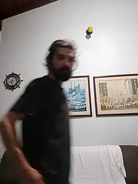 Snapshot of CrisSexShy chatting on 03.17.25 CrisSexShy online show from 03.17.25