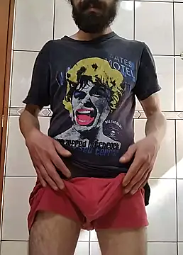 Snapshot of CrisSexShy chatting on 09.13.25 CrisSexShy online show from 09.13.25