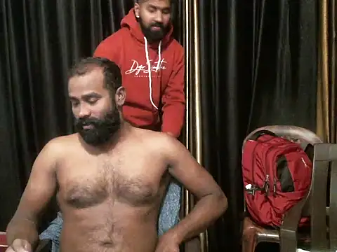 Snapshot of indian2 chatting on 01.11.25 indian2 online show from 01.11.25