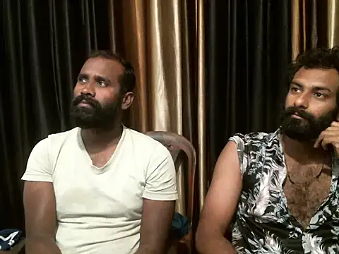 Snapshot of indian2 chatting on 02.19.25 indian2 online show from 02.19.25