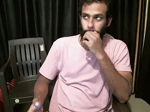 Snapshot of indian2 chatting on 03.09.25 indian2 online show from 03.09.25