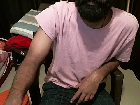 Snapshot of indian2 chatting on 03.20.25 indian2 online show from 03.20.25