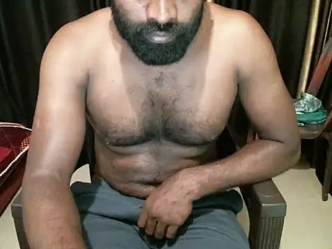 Snapshot of indian2 chatting on 03.21.25 indian2 online show from 03.21.25