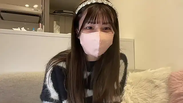 Snapshot of Ray-00 chatting on 01.23.25 Ray-00 online show from 01.23.25