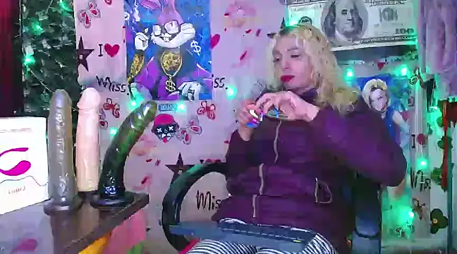 Snapshot of flaquita_corall chatting on 02.27.25 flaquita corall online show from 02.27.25