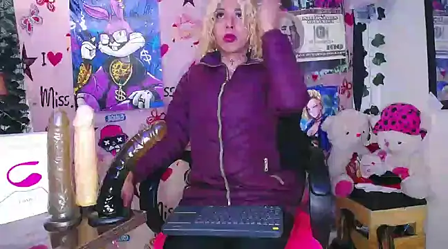 Snapshot of flaquita_corall chatting on 03.11.25 flaquita corall online show from 03.11.25