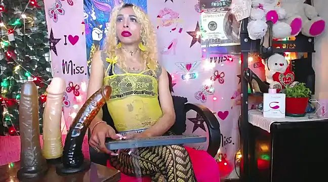 Snapshot of flaquita_corall chatting on 03.20.25 flaquita corall online show from 03.20.25