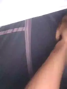 Snapshot of xxxhugedick0001 chatting on 03.10.25 xxxhugedick0001 online show from 03.10.25