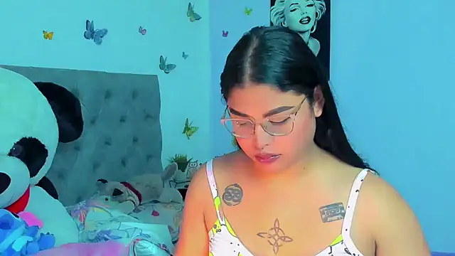 mabellfox online show from 12.15.24