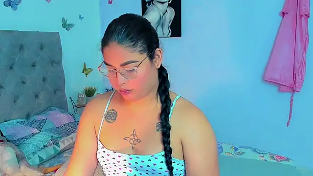 mabellfox online show from 12.26.24