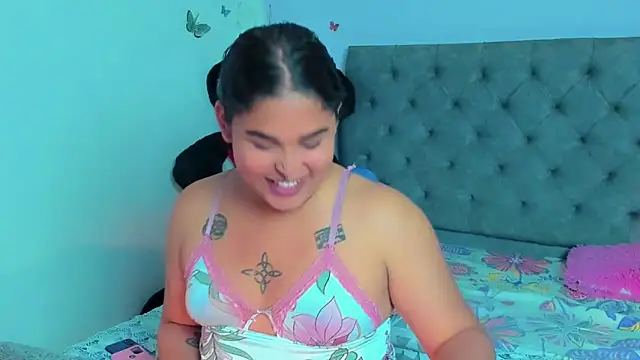 mabellfox online show from 02.26.25