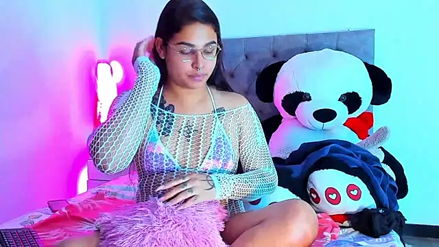 mabellfox online show from 11.23.25