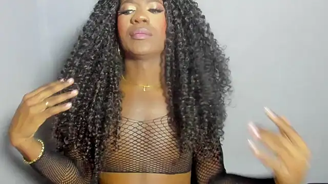 Snapshot of Cherykathaleiya chatting on 12.29.24 Cherykathaleiya online show from 12.29.24