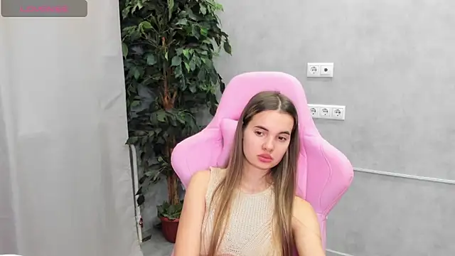 Donna Evans online show from 12.06.24