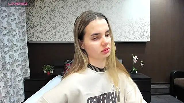 Donna Evans online show from 12.12.24