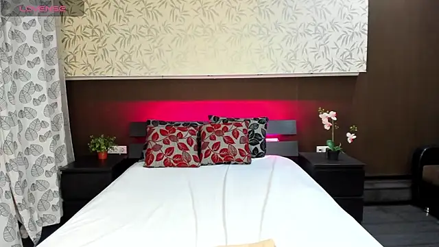 Donna Evans online show from 01.25.25