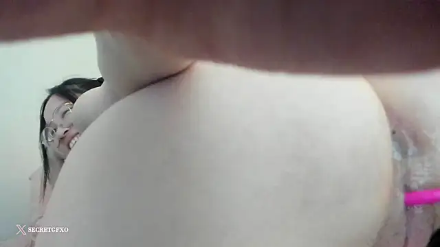 Snapshot of secretgirlfriendxo chatting on 01.29.25 secretgirlfriendxo online show from 01.29.25