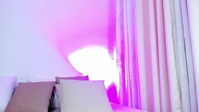 Snapshot of Abby__colins chatting on 01.16.25 Abby  colins online show from 01.16.25