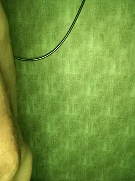 Snapshot of _Scorpion_ chatting on 09.20.25 Scorpion online show from 09.20.25