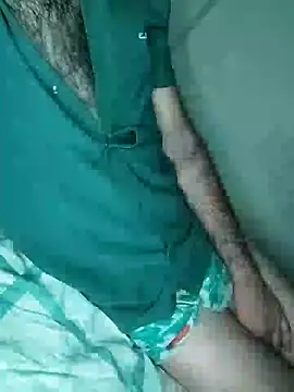 Snapshot of _Scorpion_ chatting on 10.11.25 Scorpion online show from 10.11.25