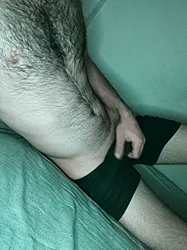 Snapshot of _Scorpion_ chatting on 10.29.25 Scorpion online show from 10.29.25