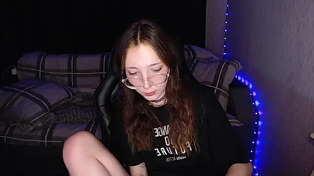 Snapshot of AmeliaKamishiro chatting on 10.12.25 AmeliaKamishiro online show from 10.12.25