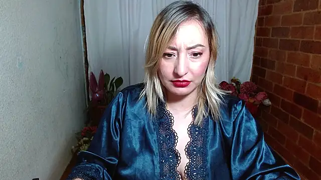 rashellroses22 online show from 12.11.24