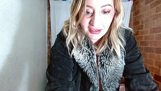 rashellroses22 online show from 12.30.24