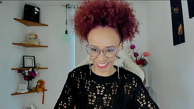 Snapshot of ScarlettMalbec chatting on 12.02.24 ScarlettMalbec online show from 12.02.24