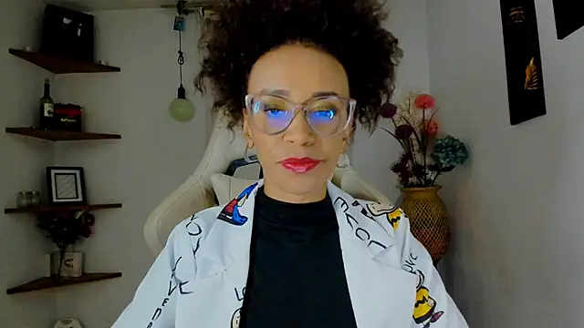 Snapshot of ScarlettMalbec chatting on 01.09.25 ScarlettMalbec online show from 01.09.25