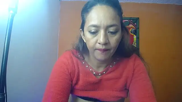Snapshot of daleska_ayala_1 chatting on 01.12.25 daleska ayala 1 online show from 01.12.25