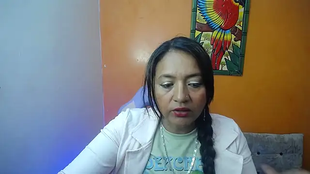 Snapshot of daleska_ayala_1 chatting on 02.10.25 daleska ayala 1 online show from 02.10.25