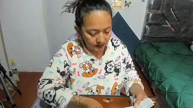 Snapshot of daleska_ayala_1 chatting on 09.09.25 daleska ayala 1 online show from 09.09.25