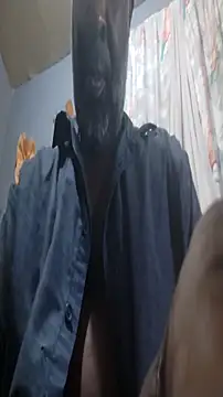 Snapshot of macnificent1fr chatting on 11.23.25 macnificent1fr online show from 11.23.25