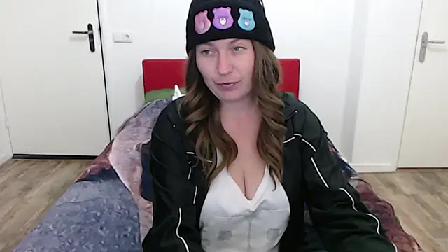 Snapshot of cumfun chatting on 01.27.25 cumfun online show from 01.27.25