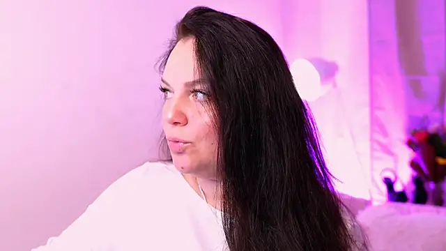 ameliaminkx online show from 10.29.25