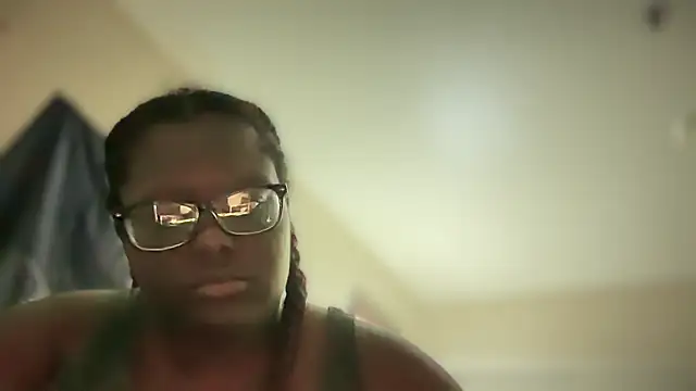 Yagurl  west online show from 01.24.25