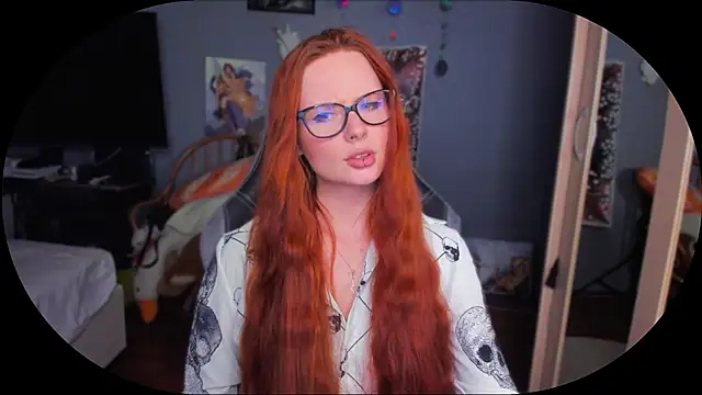 Snapshot of KlementinaBbG chatting on 12.05.24 KlementinaBbG online show from 12.05.24