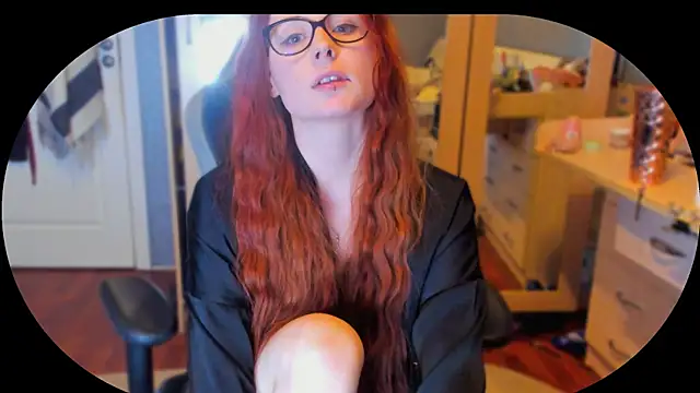 Snapshot of KlementinaBbG chatting on 02.05.25 KlementinaBbG online show from 02.05.25