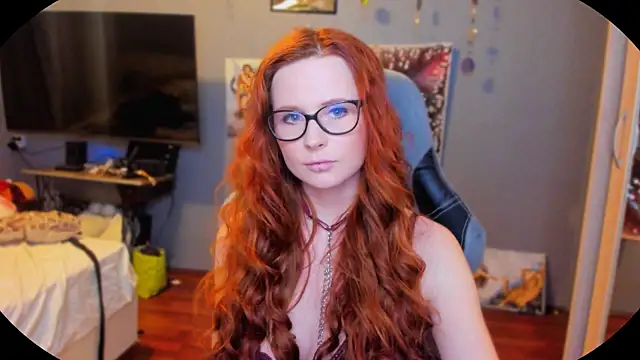 Snapshot of KlementinaBbG chatting on 02.24.25 KlementinaBbG online show from 02.24.25