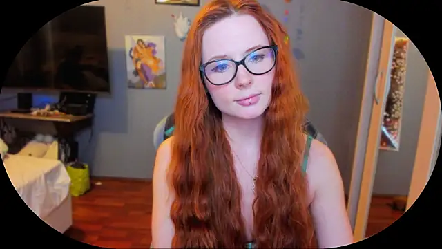 Snapshot of KlementinaBbG chatting on 03.12.25 KlementinaBbG online show from 03.12.25